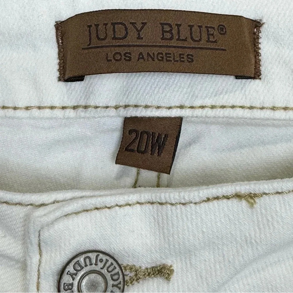 Judy Blue Jeans Plus 20W Straight Fit High Waist Ecru Mid Distressed 38x32 NWT - Picture 6 of 10